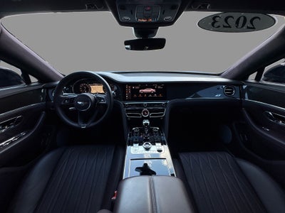 2023 Bentley Flying Spur V8