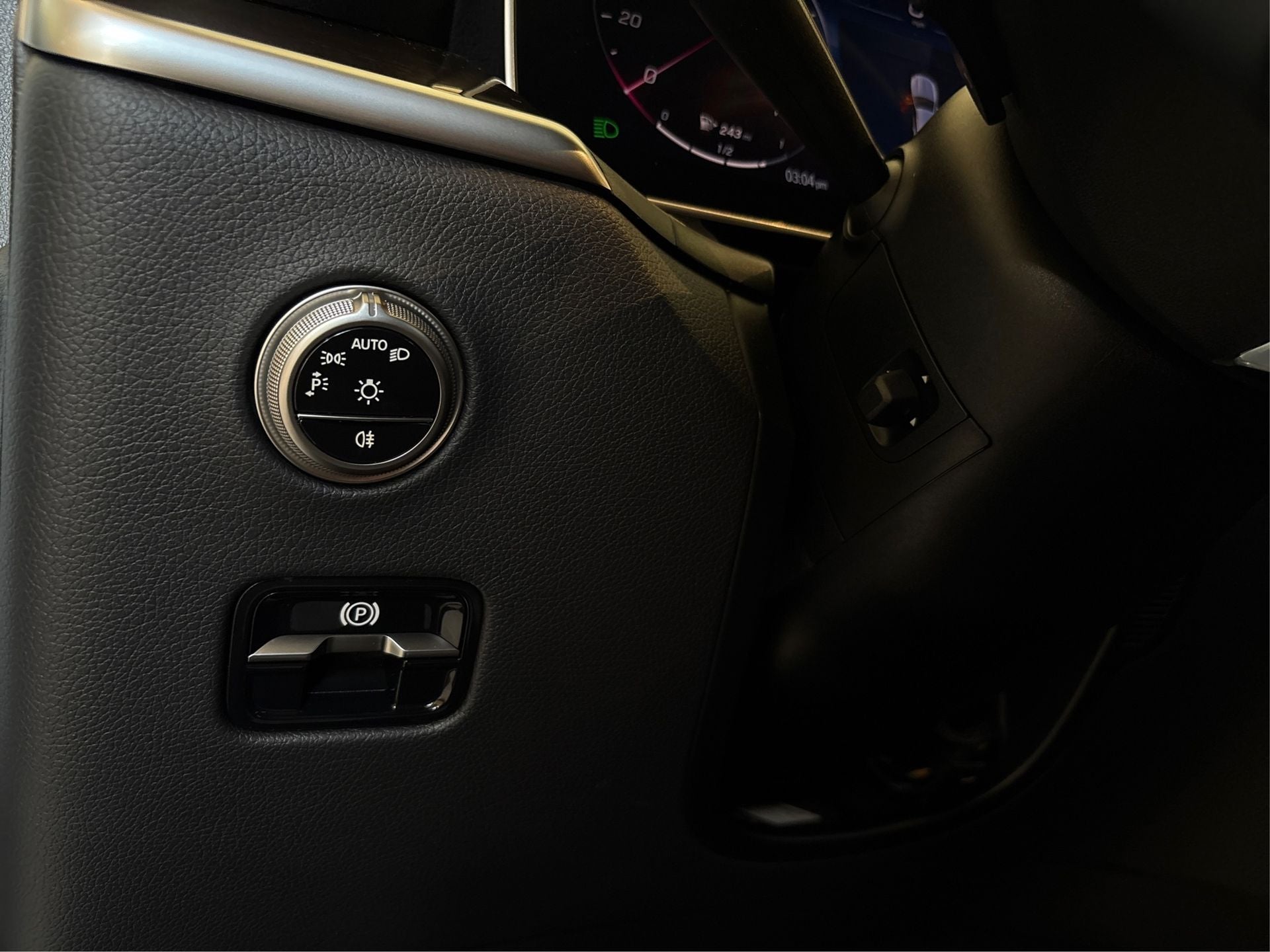 2025 Mercedes-Benz GLC GLC 300 4MATIC®