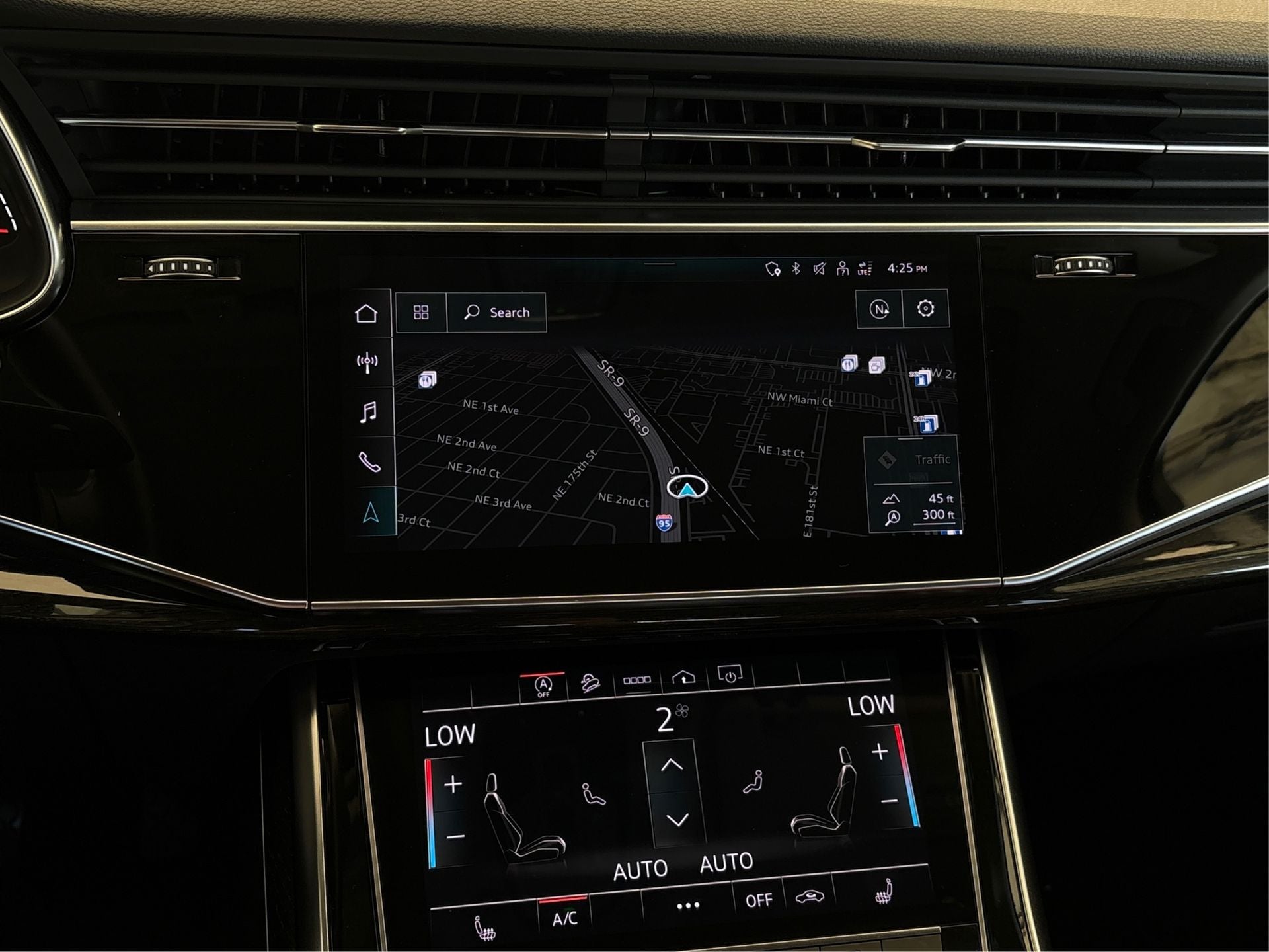 2022 Audi Q7 55 Premium quattro