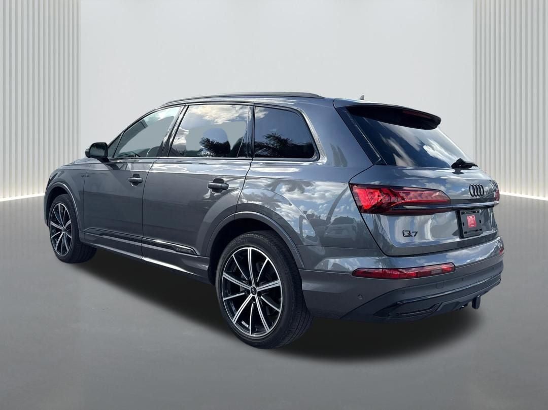 2022 Audi Q7 55 Premium quattro