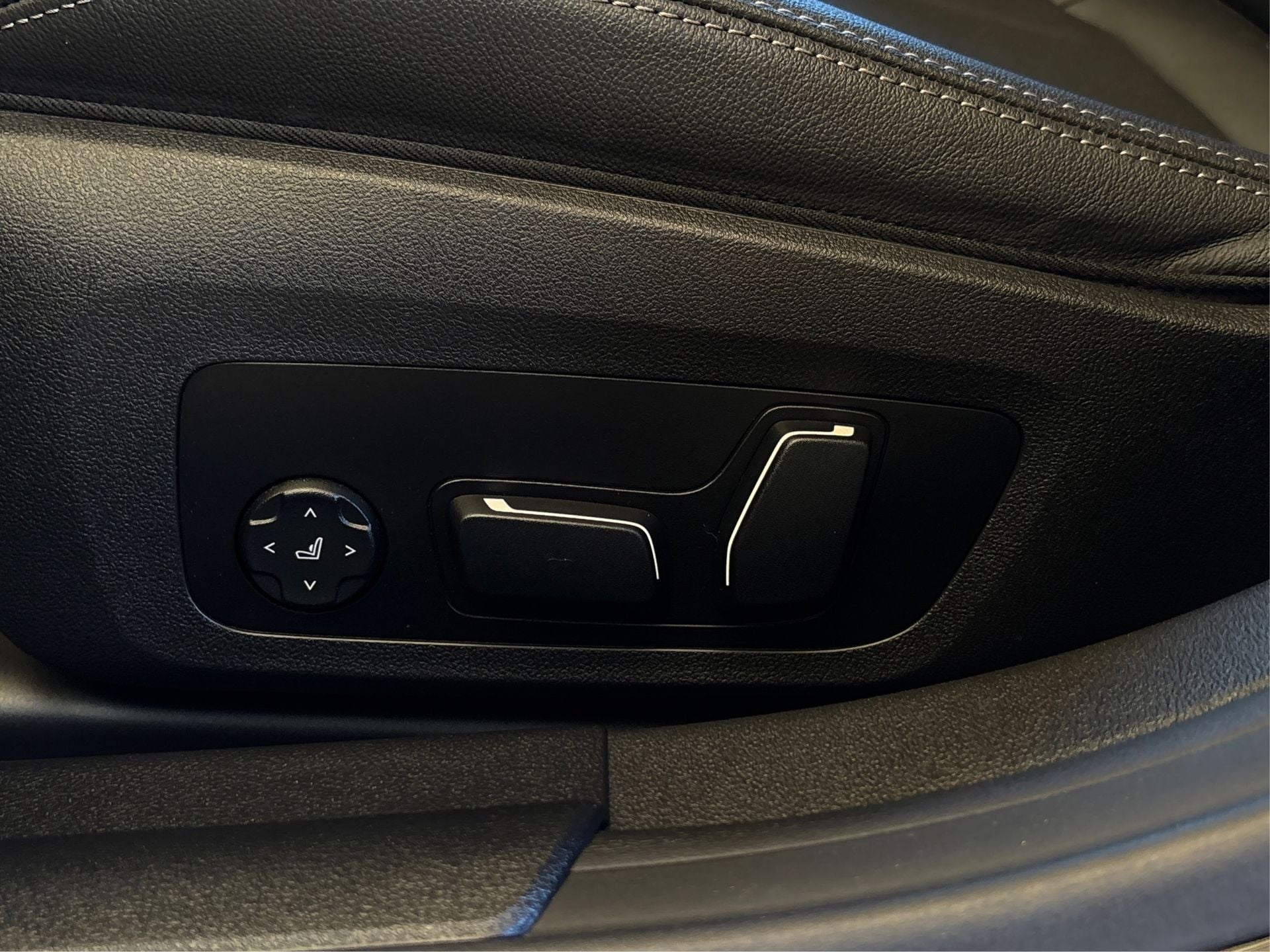 2024 BMW 4 Series M440i