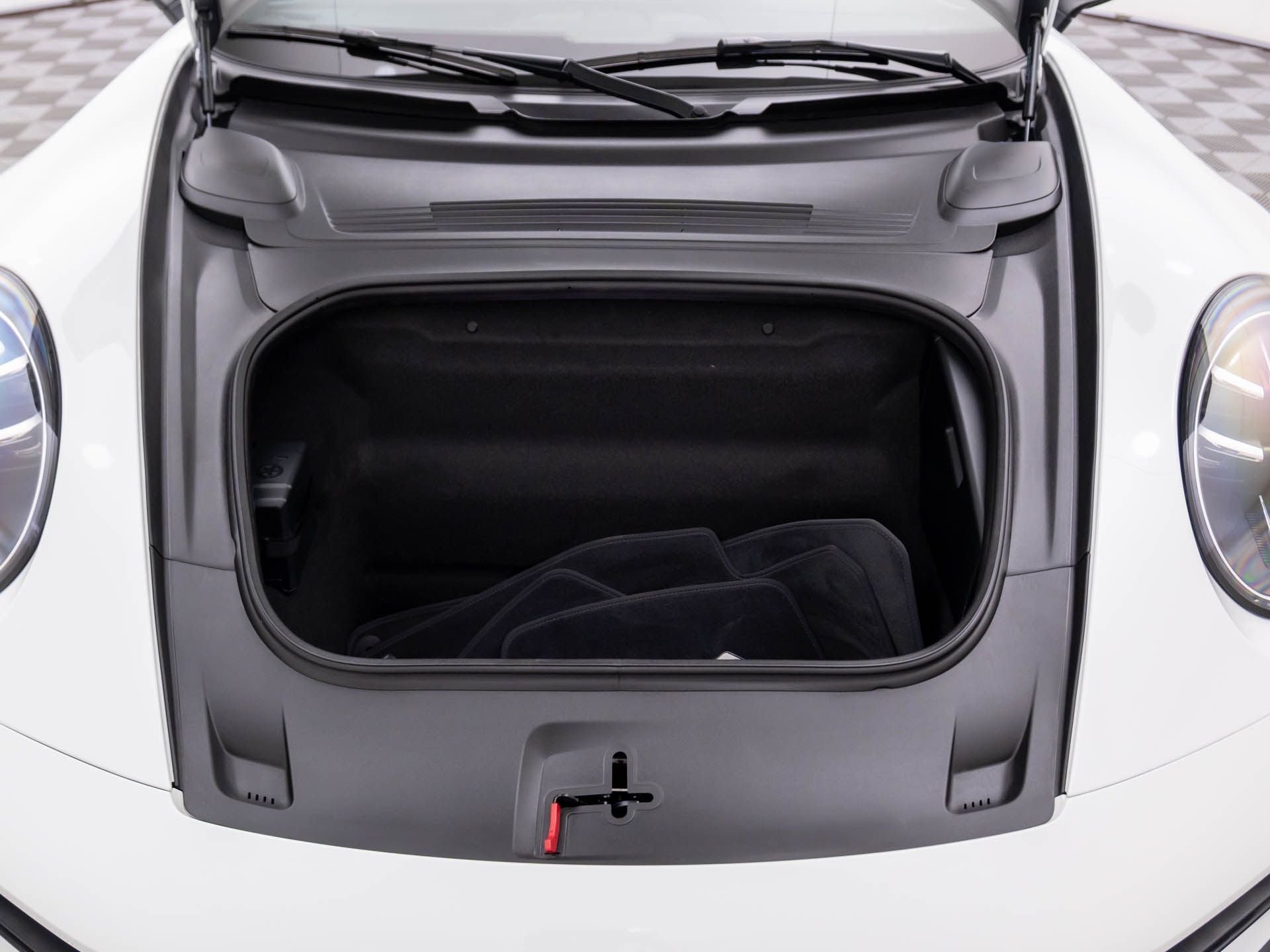 2025 Porsche 911 Carrera S