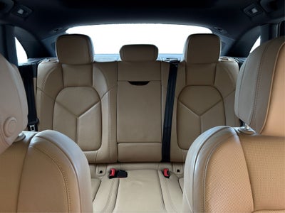 2020 Porsche Macan Base