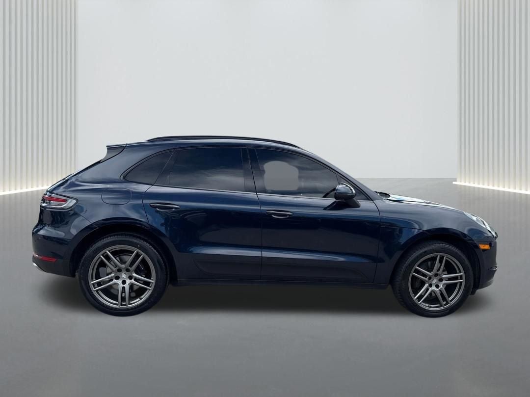 2020 Porsche Macan Base
