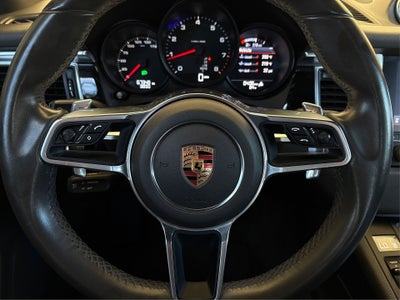 2018 Porsche Macan Base