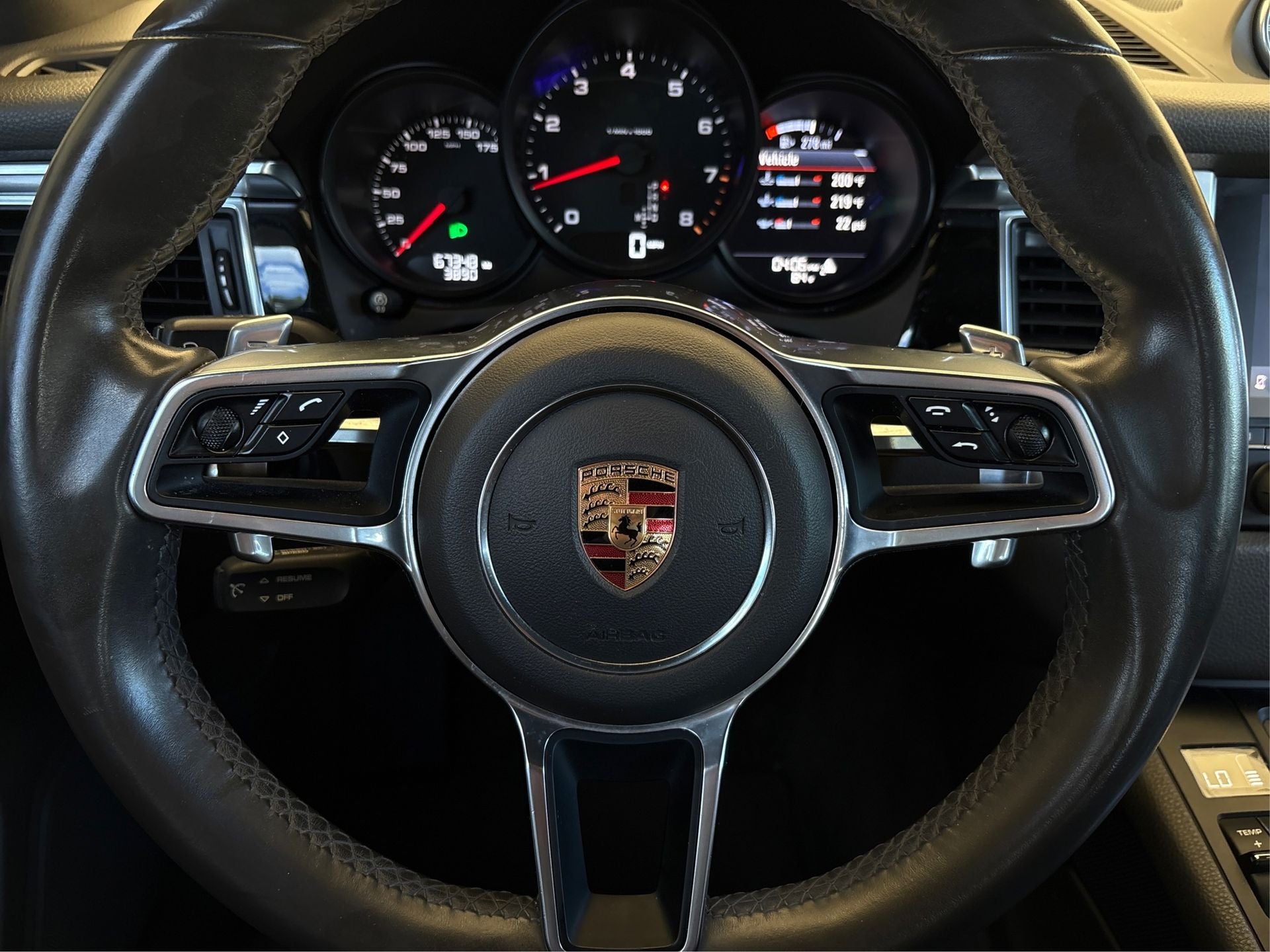 2018 Porsche Macan Base