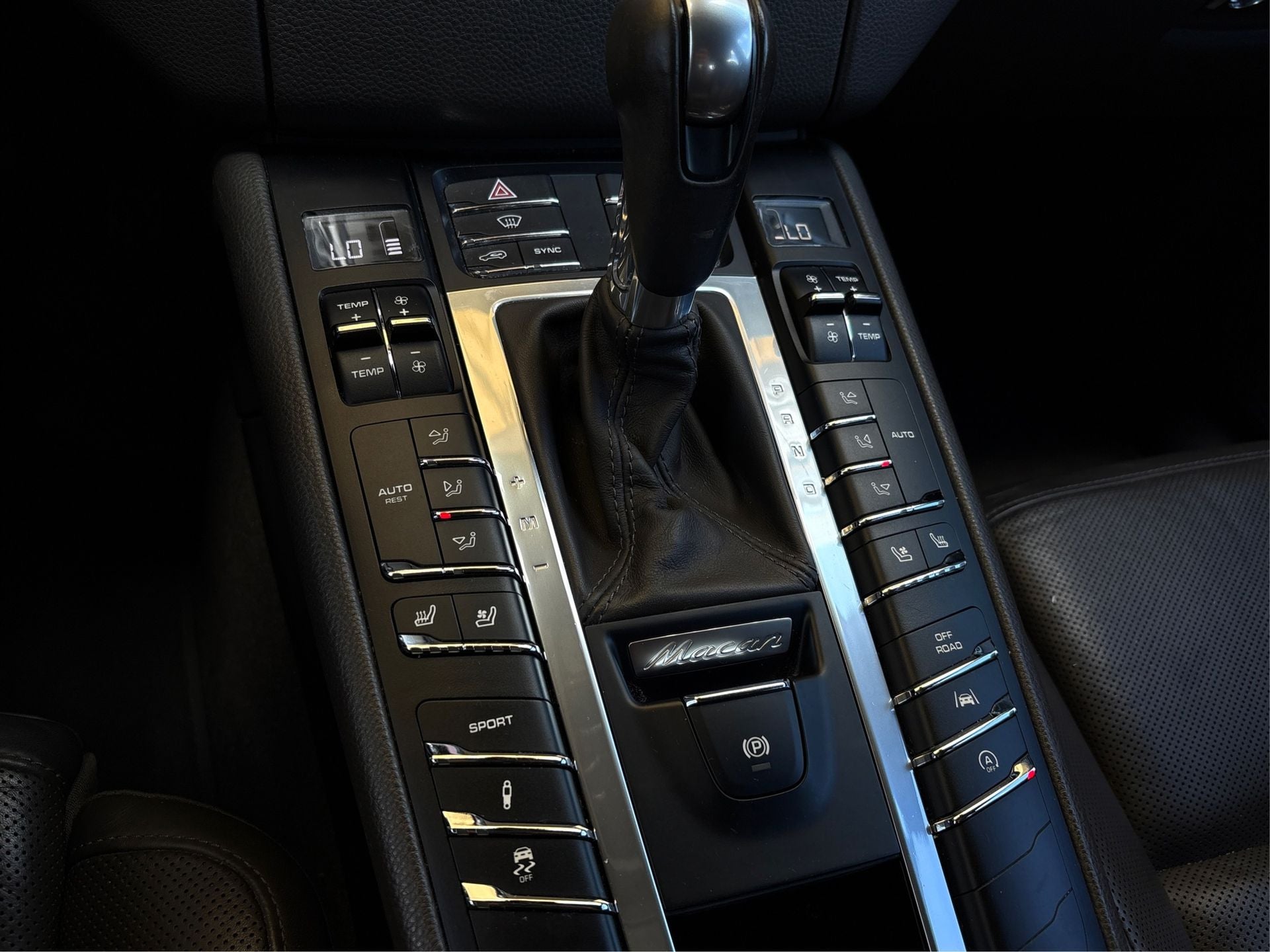 2018 Porsche Macan Base