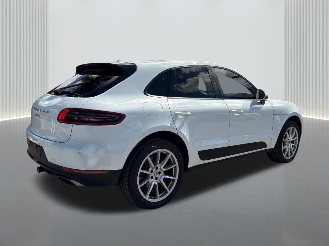 2018 Porsche Macan Base