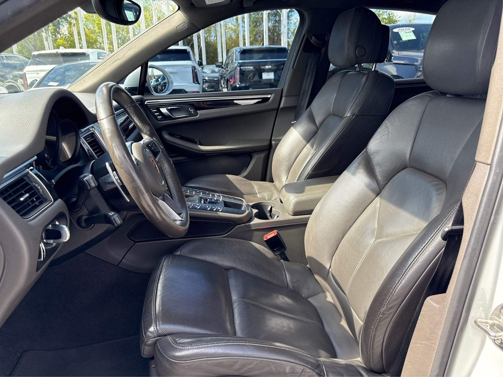 2018 Porsche Macan Base