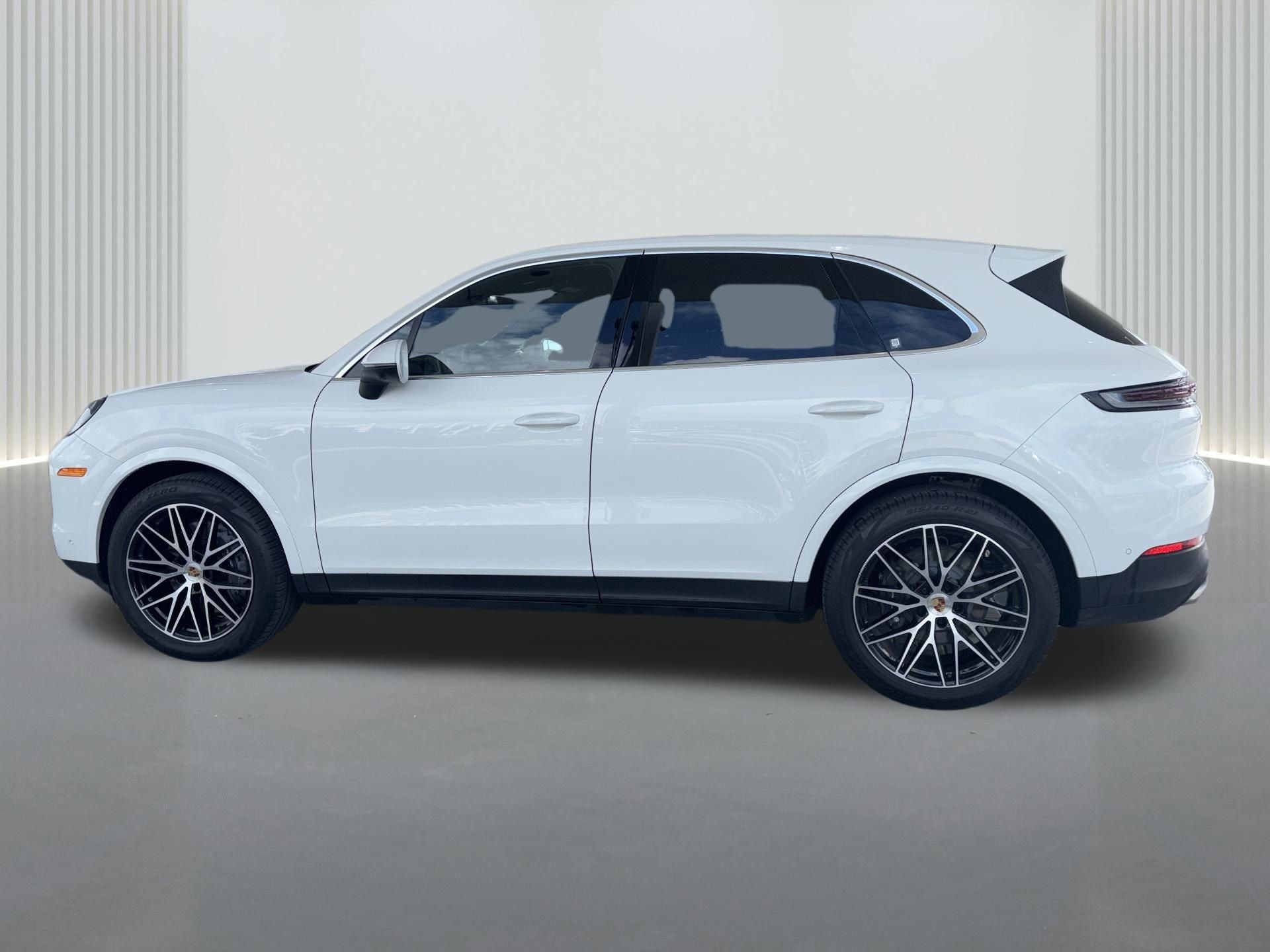 2025 Porsche Cayenne Base